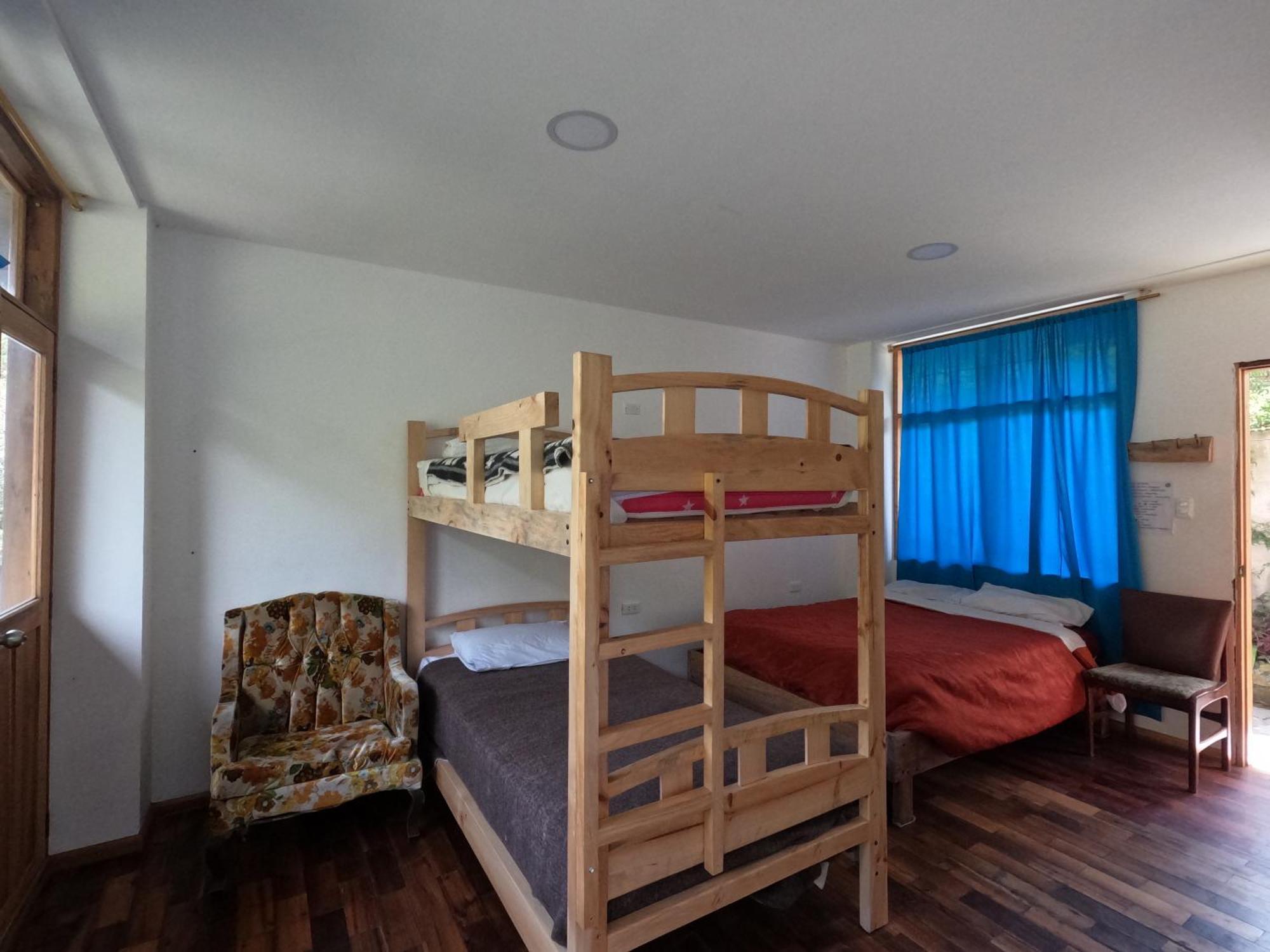 באניוס Backpackers-Balcones-River-Lodge מראה חיצוני תמונה
