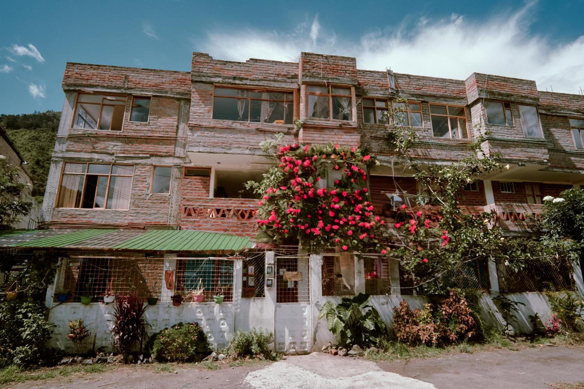 באניוס Backpackers-Balcones-River-Lodge מראה חיצוני תמונה
