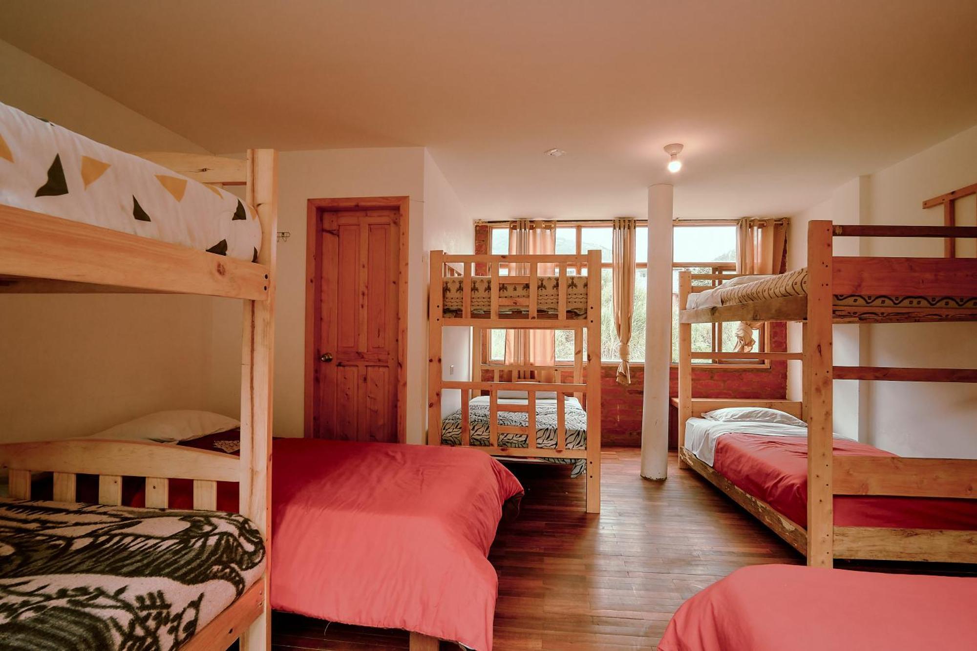 באניוס Backpackers-Balcones-River-Lodge מראה חיצוני תמונה
