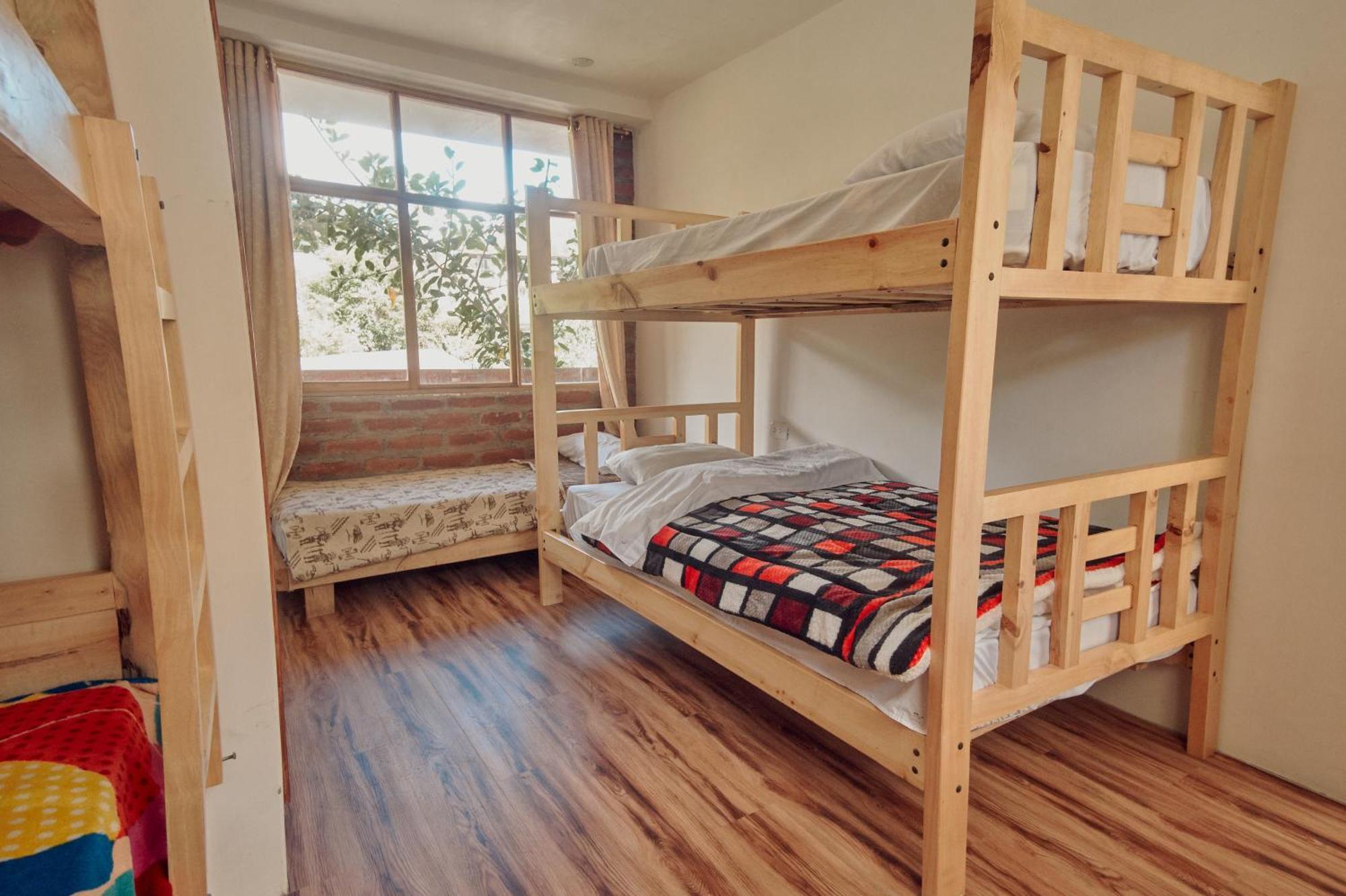 באניוס Backpackers-Balcones-River-Lodge מראה חיצוני תמונה
