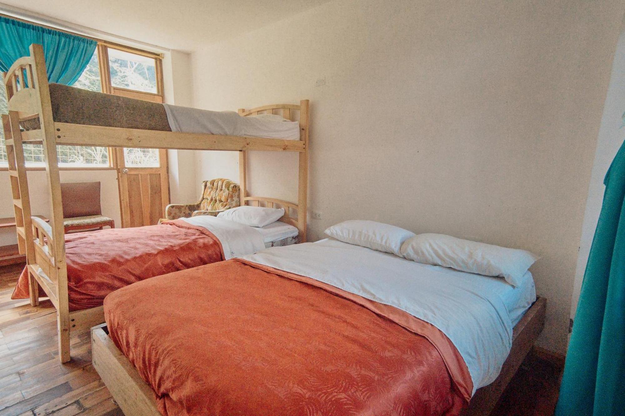 באניוס Backpackers-Balcones-River-Lodge מראה חיצוני תמונה