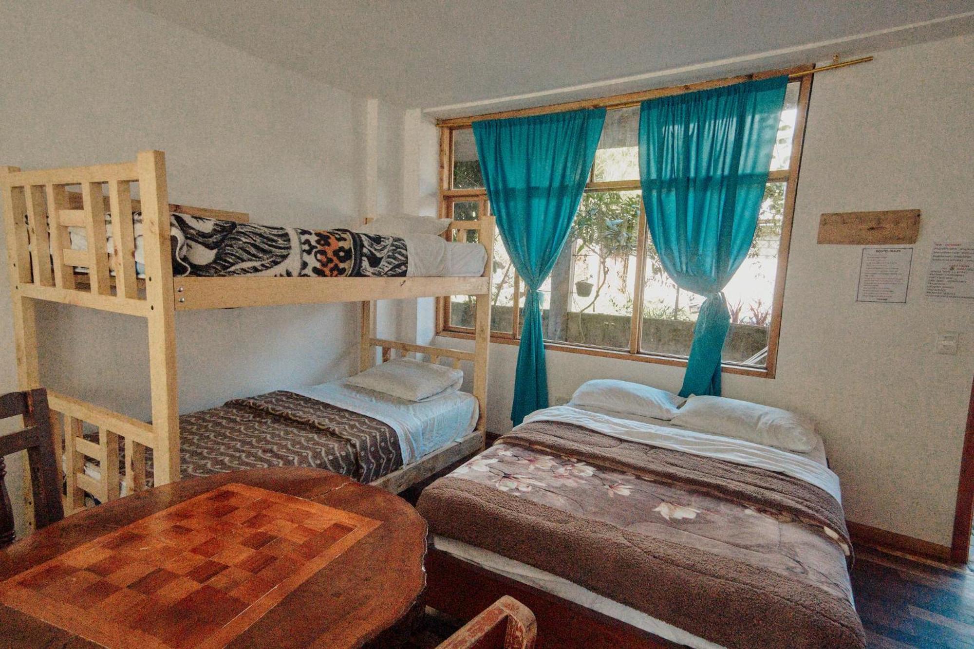 באניוס Backpackers-Balcones-River-Lodge מראה חיצוני תמונה