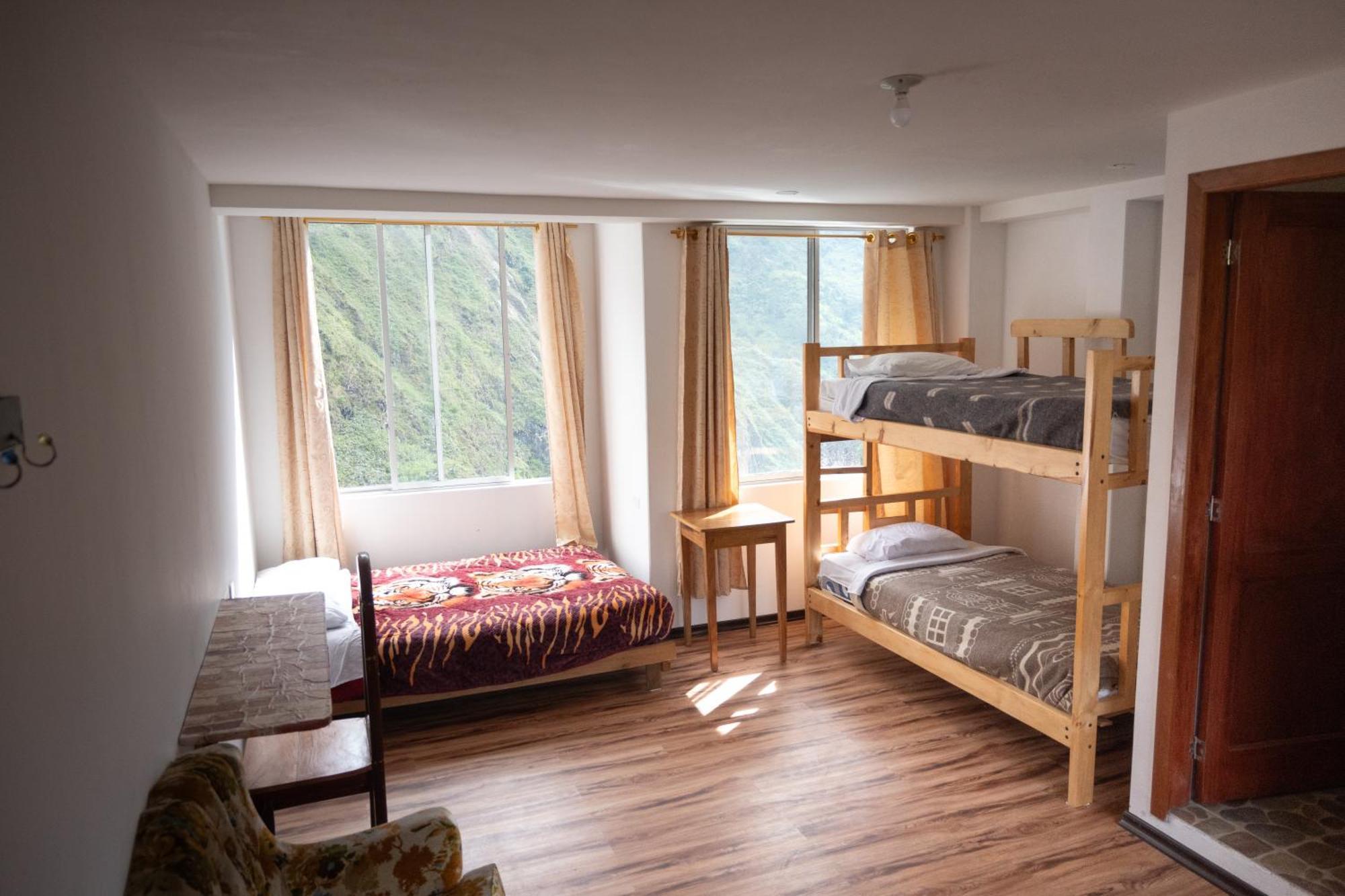 באניוס Backpackers-Balcones-River-Lodge מראה חיצוני תמונה