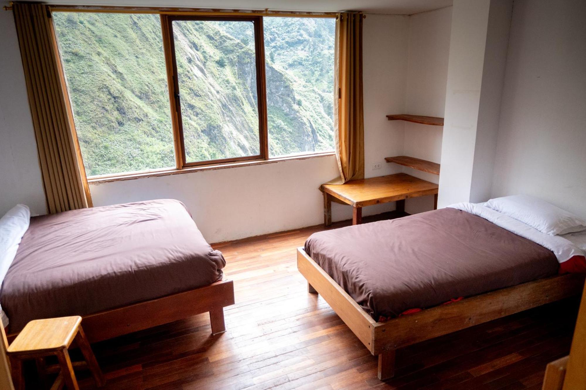 באניוס Backpackers-Balcones-River-Lodge מראה חיצוני תמונה
