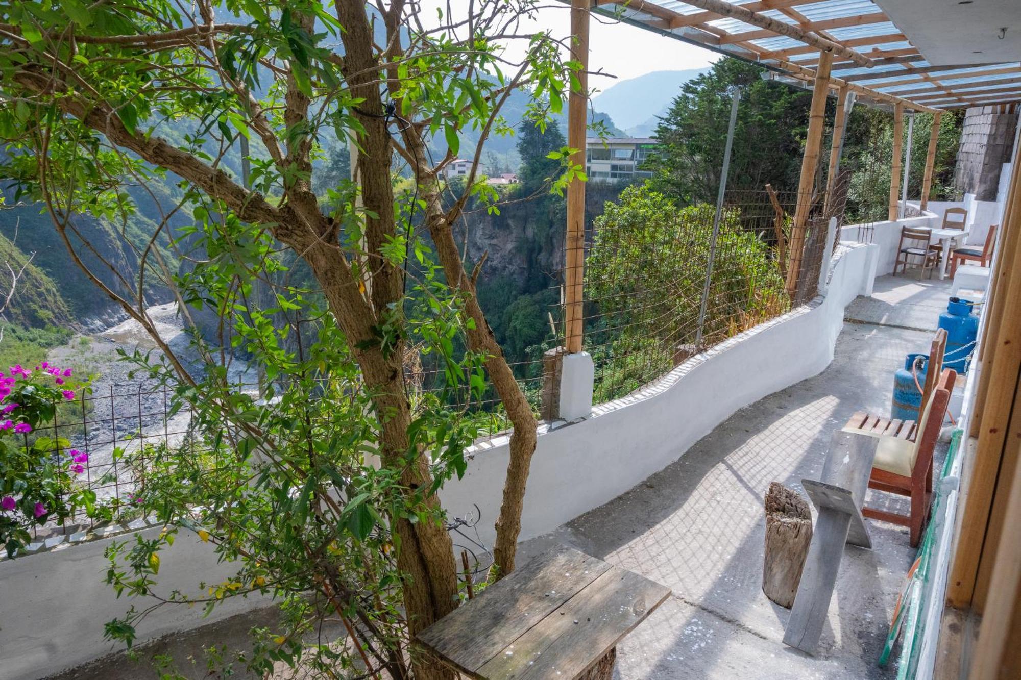 באניוס Backpackers-Balcones-River-Lodge מראה חיצוני תמונה